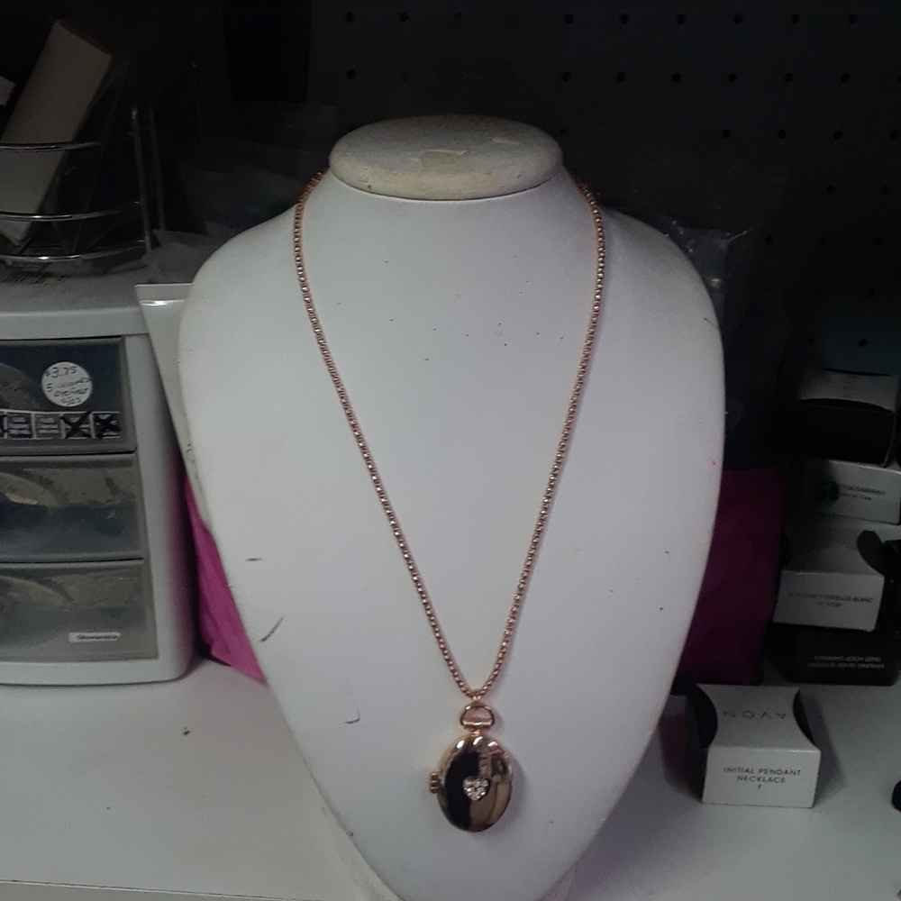 Metal Oval Locket Rose Goldtone